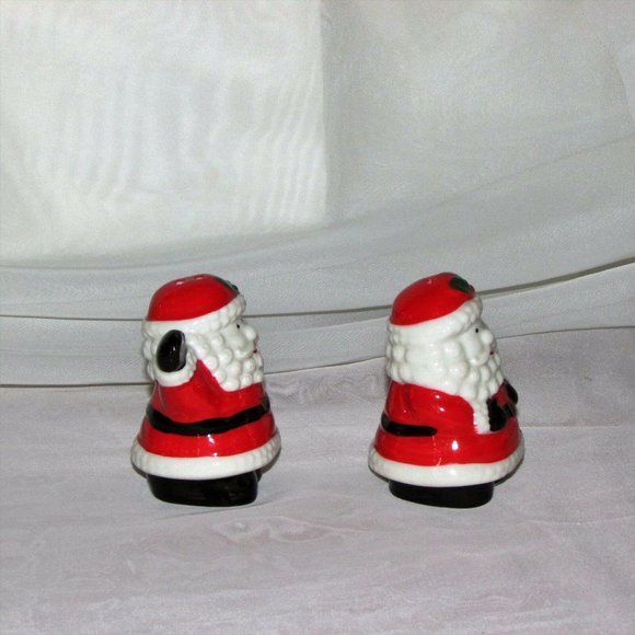 Vintage Santa Claus Christmas Salt & Pepper Shakers Holiday Decor - Picture 4 of 7